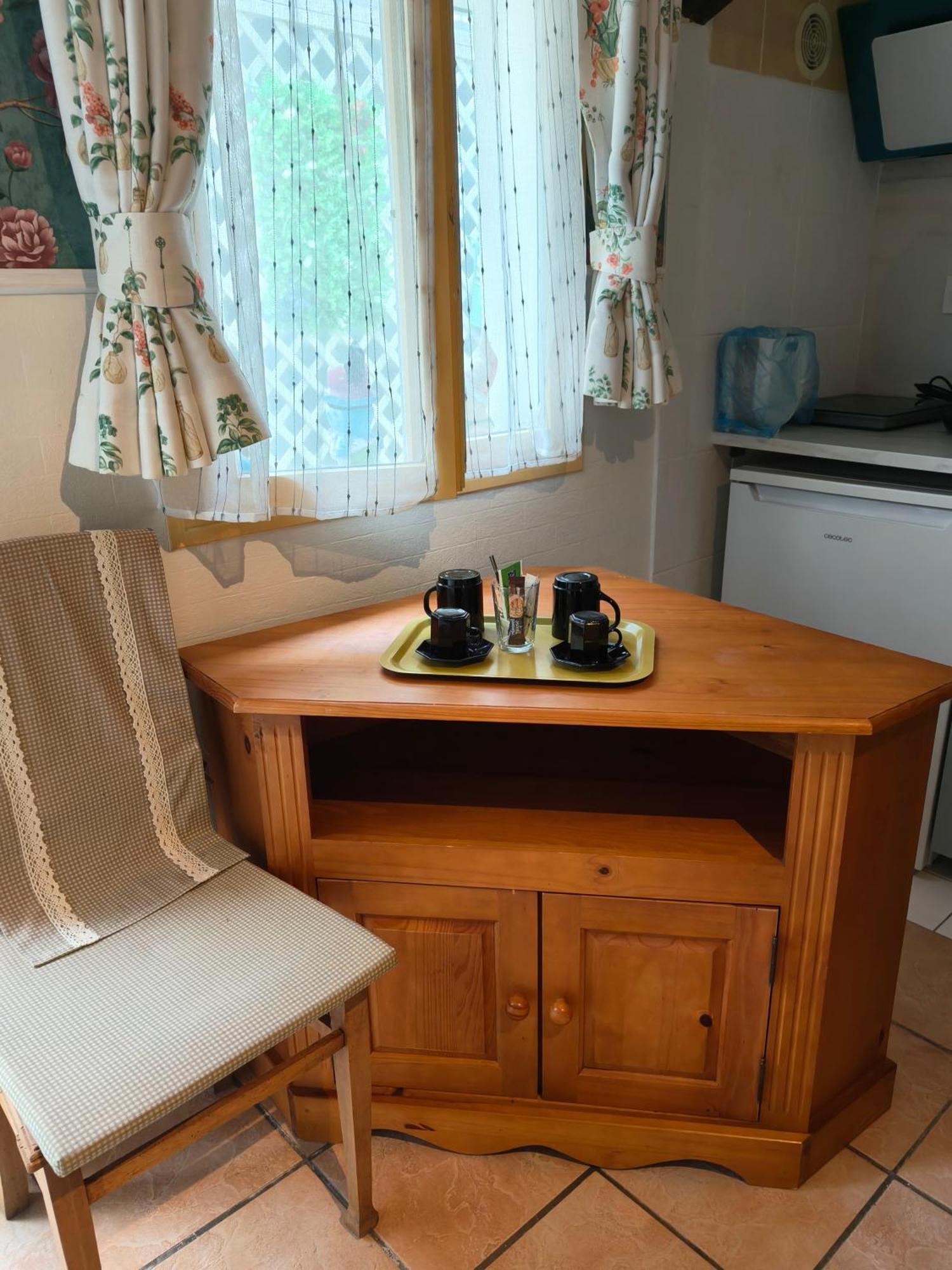 Le Coin Des Artistes Bed & Breakfast Giverny Room photo